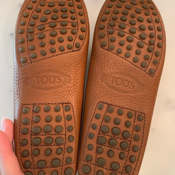 Tods tan driving shoe size 6 - Picture 6 of 8